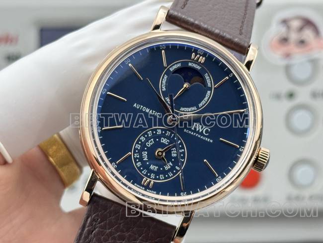 collectible watch GR factory IWC Portofino rose goldblue dialleather strap model front live photo
