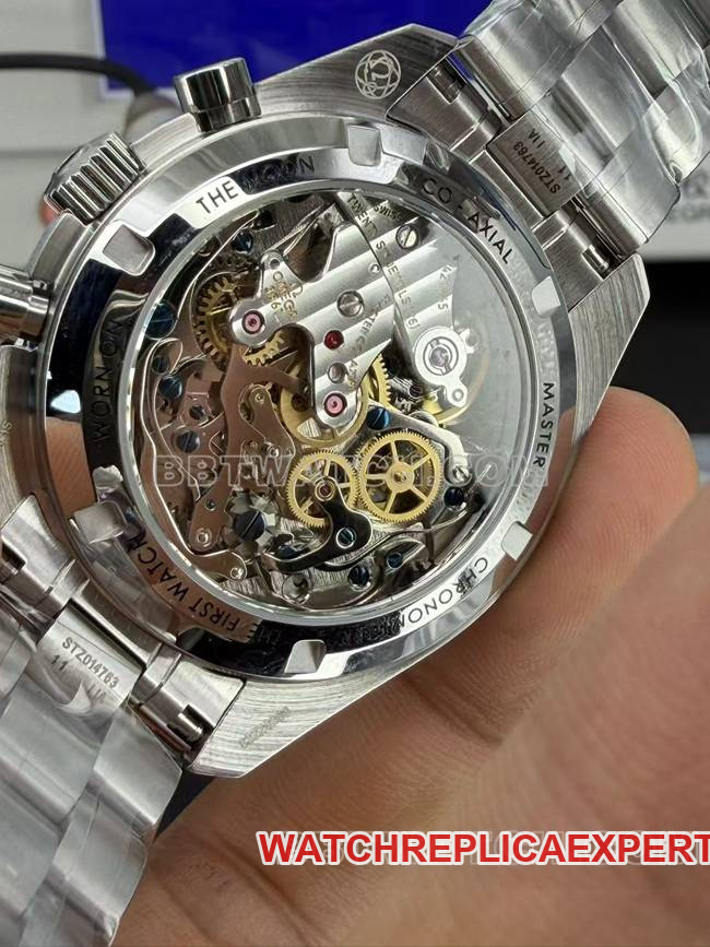 watch Speedmaster N1 factory Omegawhite dialsteel bracelet caseback live photo