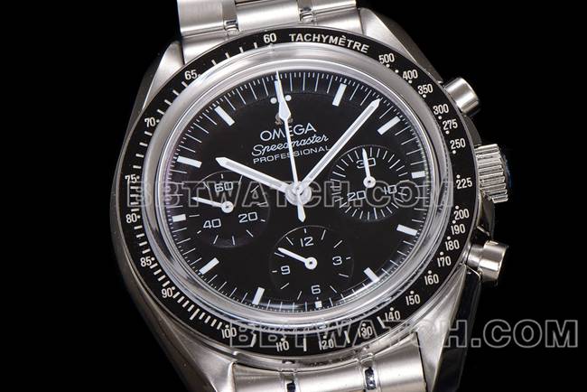 collectible watch N1 factory Speedmaster Omegablack dialsteel bracelet front live photo