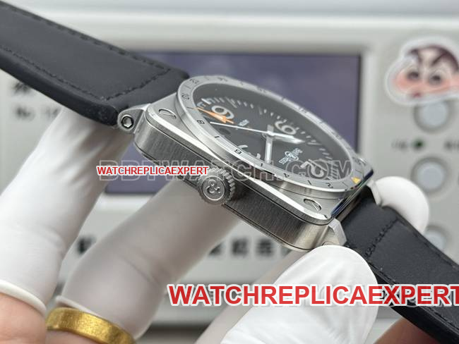 collectible watch Bell & Ross black dial 42mm dual time zone leather strap model side live photo