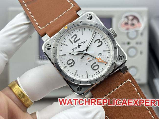 1:1replica watch Bell & Ross white dial 42mm dual time zone leather strap model front live photo