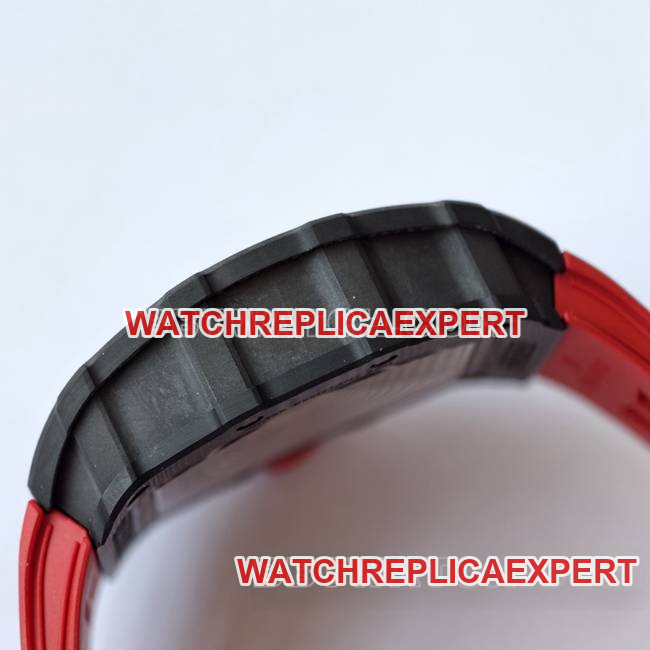 top-tier watch RM35-02 UMI factory Richard Mille black shell red strap side live photo