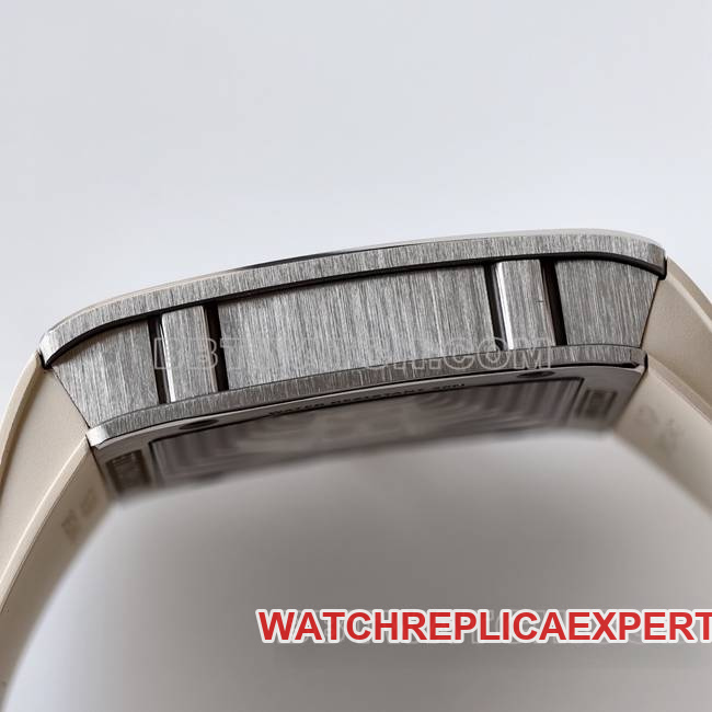 watch RM016 UMI factory Richard Mille white side live photo