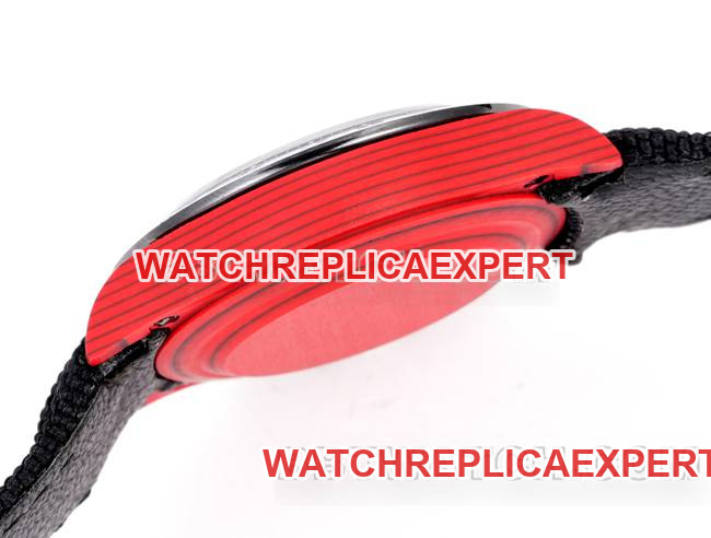 top-tier watch TW factory Rolex Daytonablack dial red shell black nylon braceletside live photo