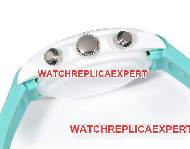 collectible watch TW factory DaytonaRolex white case green rubber braceletside live photo