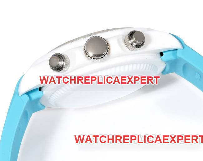 watch RolexTW factory Daytona white case blue rubber braceletside live photo
