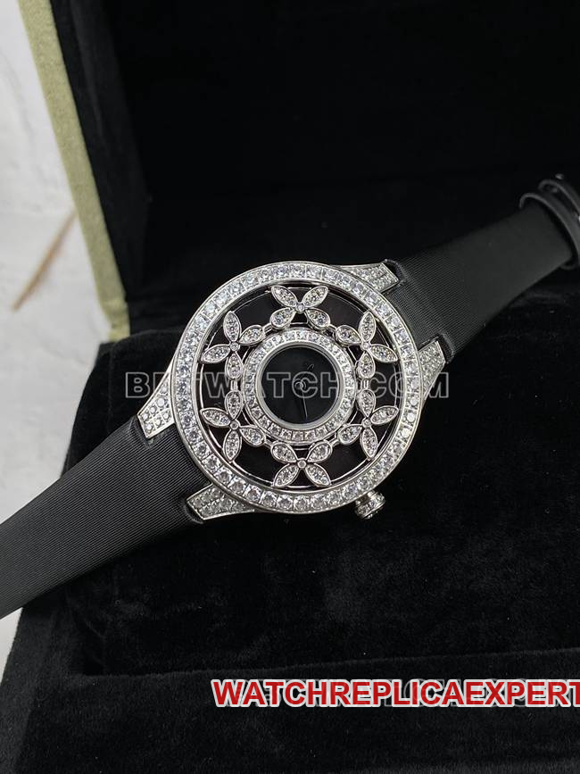 collectible watch Graf VCA factory sapphire crystaldiamond33mmquartz movementfront live photo