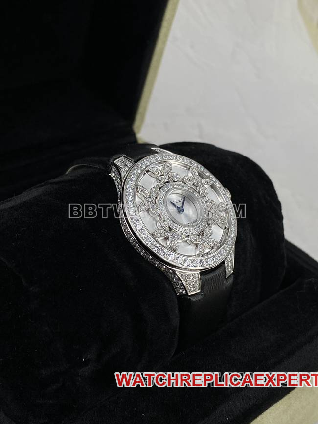 1:1replica watch Graf VCA factory sapphire crystaldiamond33mmquartz movementfront live photo