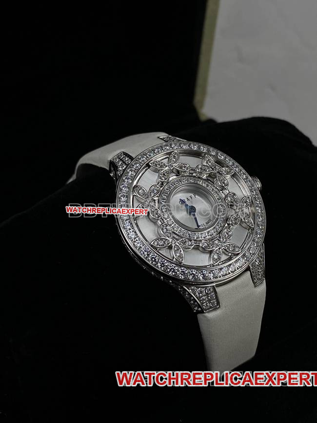 watch VCA factory Graf sapphire crystaldiamond33mmquartz movementfront live photo