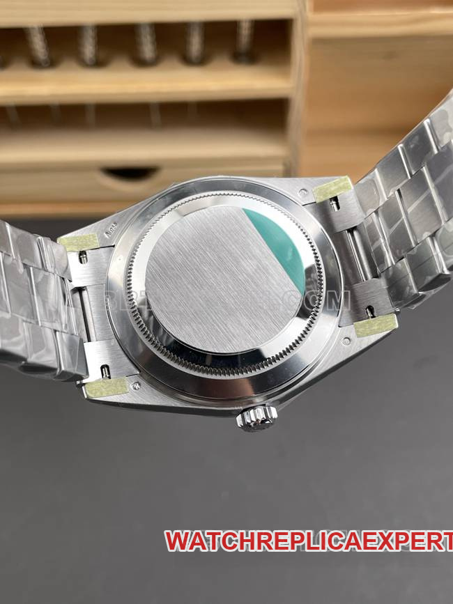 Watch CBD Factory RolexDay-Date3255 Mechanical Meteorite Disc 40mmcaseback live photo