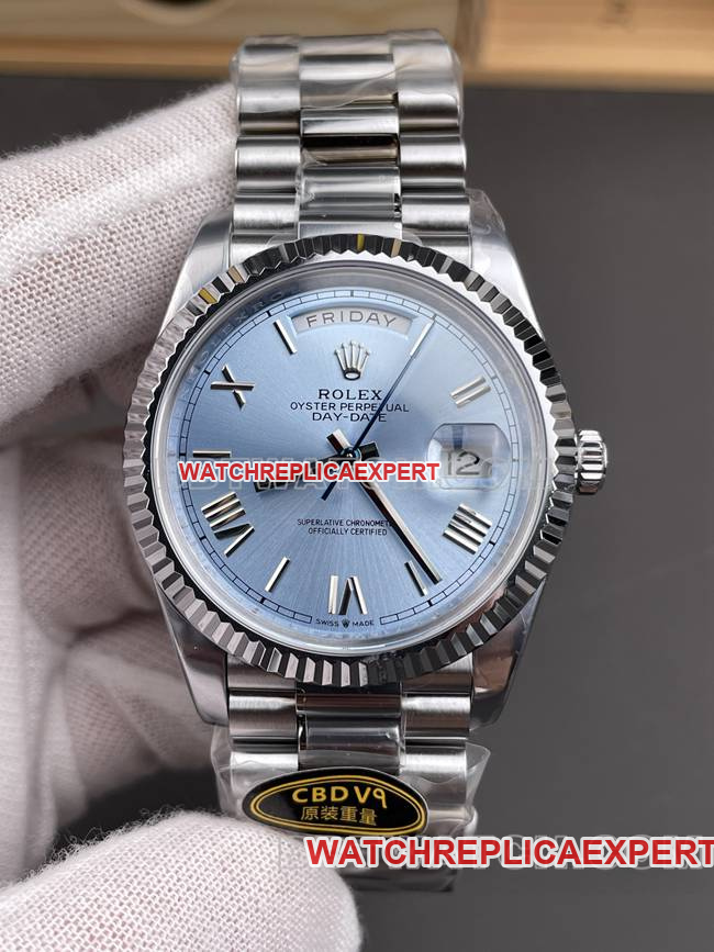 collectible watch CBD factory Day-DateRolex3255 mechanical ice blue dial40mmfront live photo