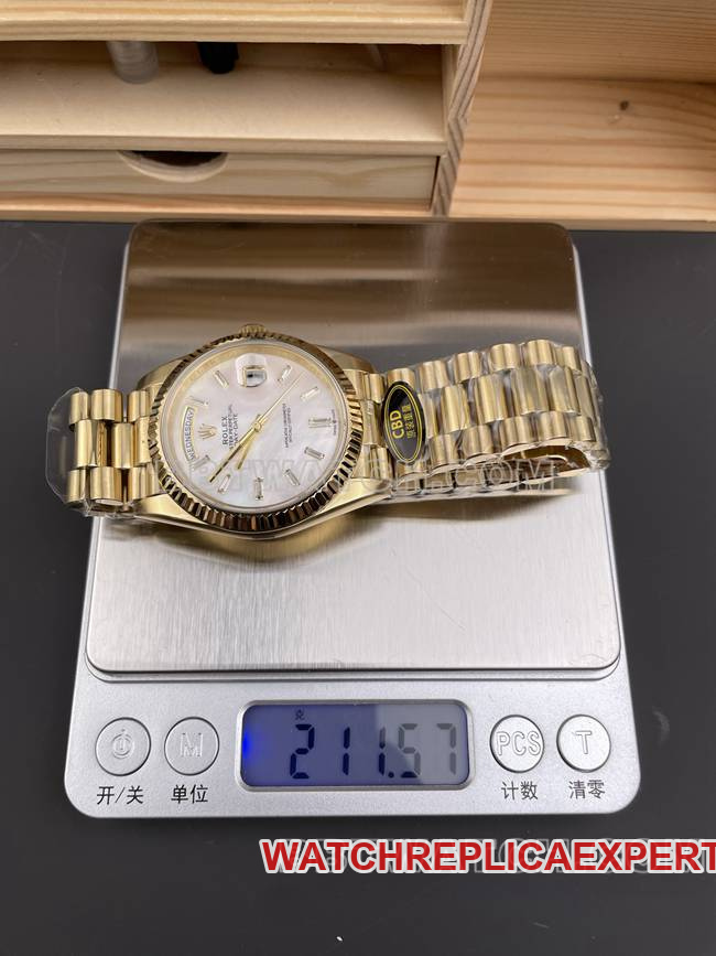 1:1replica watch CBD factory Day-DateRolex3255 mechanical mother-of-pearl disc 40mm weight live photos