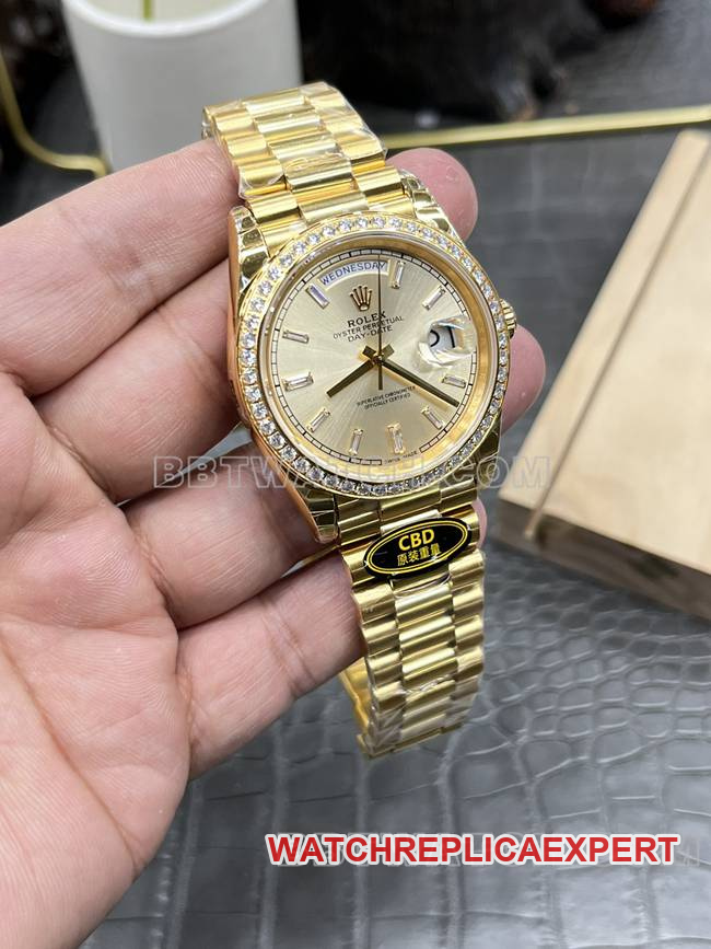 collectible watch CBD factory gold plate RolexDay-Dateyellow golddiamond bezel3255 mechanical front live photo
