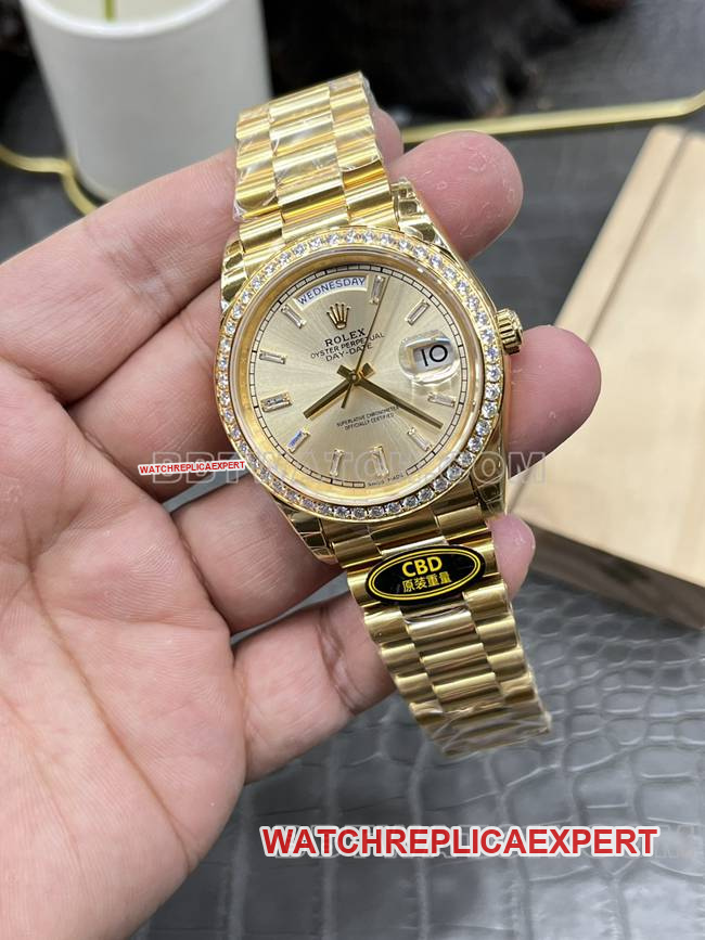 collectible watch CBD factory gold plate RolexDay-Dateyellow golddiamond bezel3255 mechanical front live photo