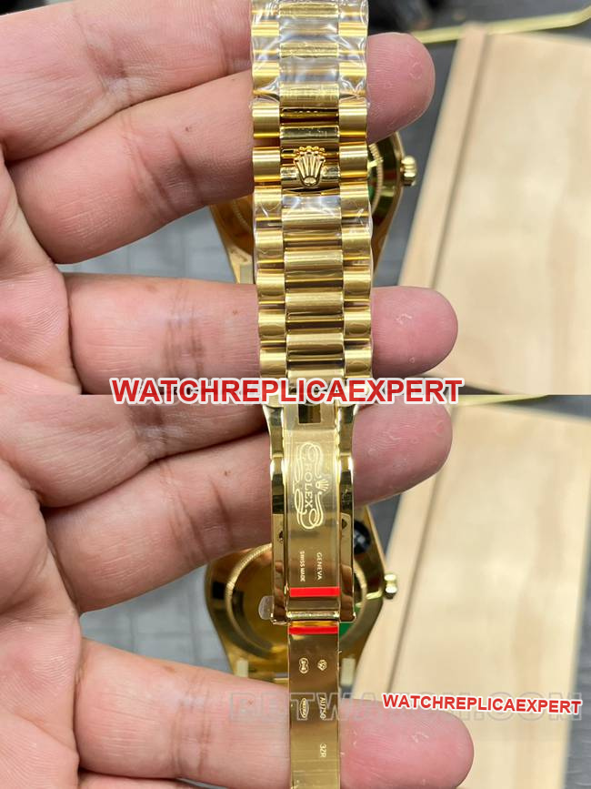 collectible watch CBD factory gold plate RolexDay-Dateyellow golddiamond bezel3255 mechanical clasplive photos
