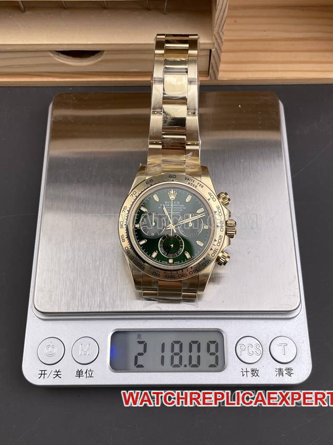 1:1replica watch Daytonagreen dialCBD factory Rolexyellow gold4130 mechanical front live photo