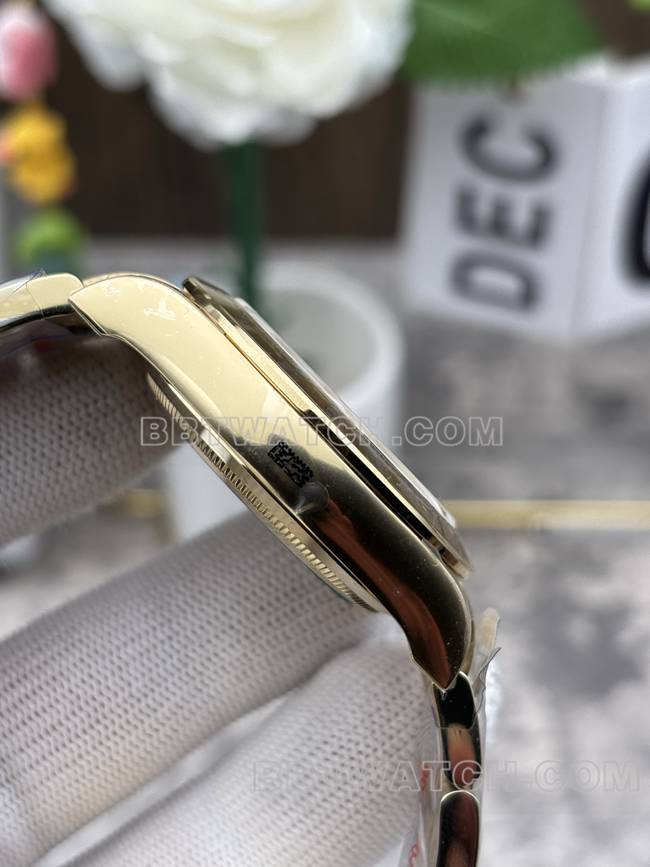 watch Daytona gold plate CBD factory Rolexyellow gold4131 mechanical side live photo