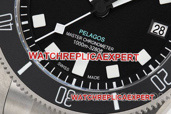 top-tier watch collar type ZF FactoryTudorblack dialM2543front live photo