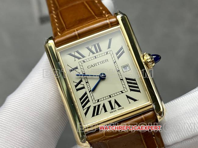 top-tier watch tank DR factory Cartier silver white dialquartz brown leather braceletfront live photo