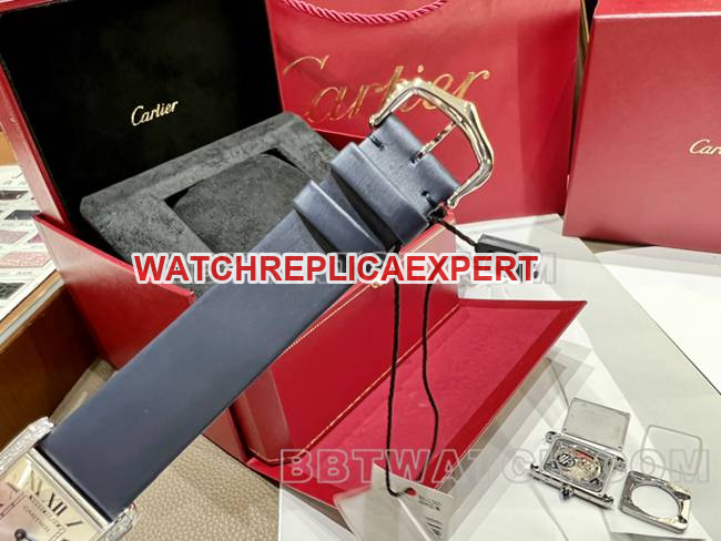collectible watch tank DR factory Cartier silver white dialdiamond bezelquartz blue leather braceletclasplive photos