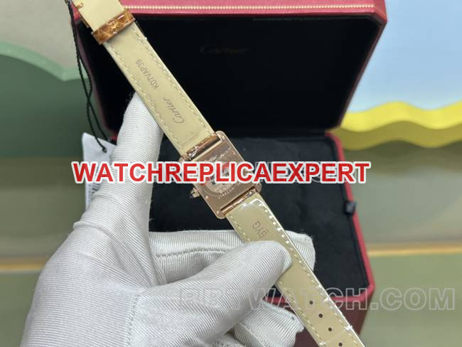 collectible watch tank DR factory Cartier silver white dialquartz gold brown braceletcaseback live photo