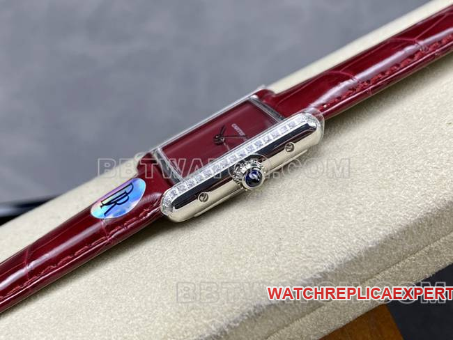 collectible watch DR factory Cartier tank red dial quartz red braceletside live photo