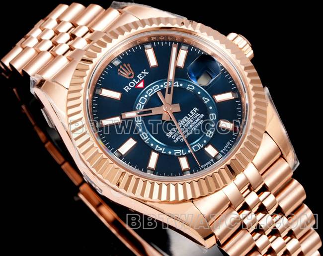 collectible watches AR+ factory pilot rolexblue dial mechanical rose gold steel braceletfront live photo