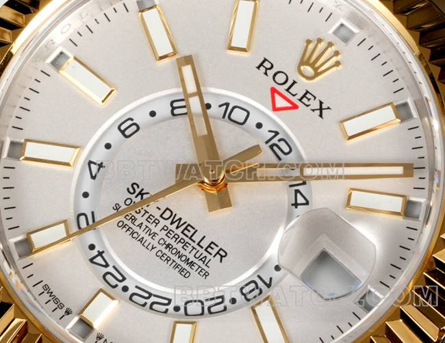 top-tier watch Navigator AR+ factory Rolexwhite dial mechanical room gold steel braceletfront live photo