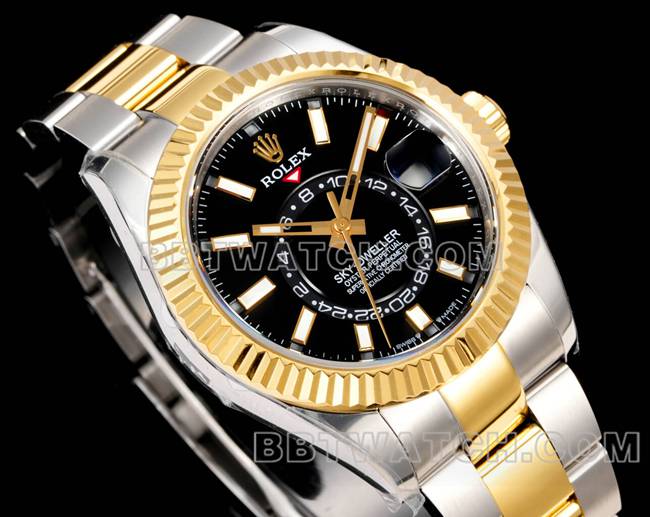 collectible watch Navigator AR+ factory Rolexblack dial mechanical room gold steel braceletfront live photo
