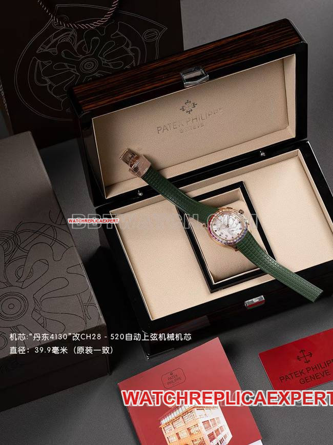 top-tier watch Patek PhilippePPM factory Aquanaut mechanical green rubber braceletfront live photo