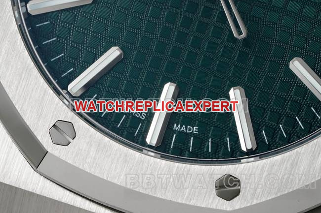 top-tier watch Royal OakDDF factory Audemars Piguetgreen dial4302 mechanical 15510front live photo