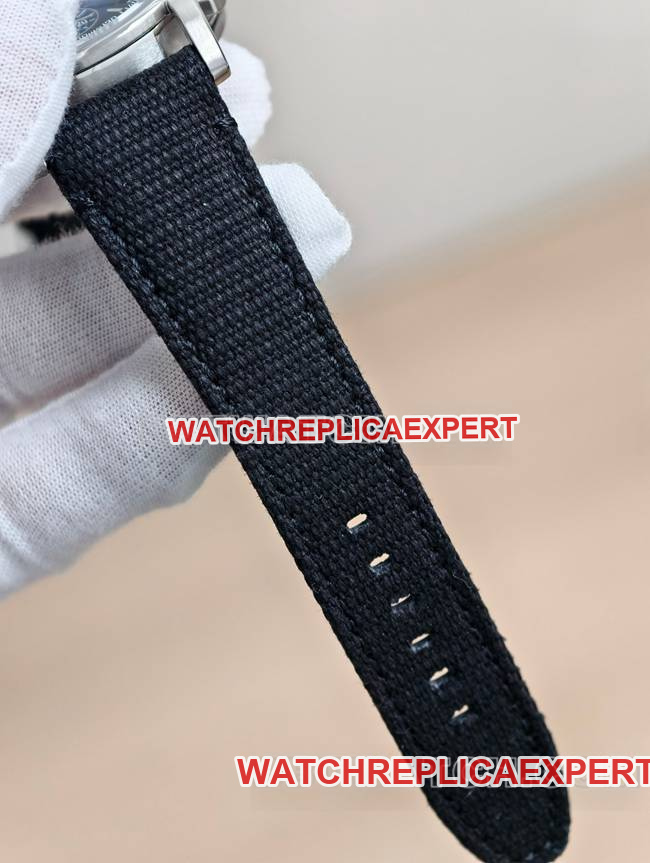 top-tier watch CODE 11.59Audemars PiguetAPS factory smoked blue dial4401 mechanical26393braceletlive photos