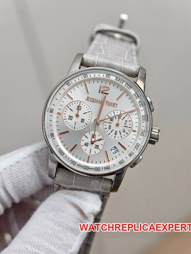 collectible watch CODE 11.59Audemars PiguetAPS factory silver gray plate 4401 mechanical 26393front live photo