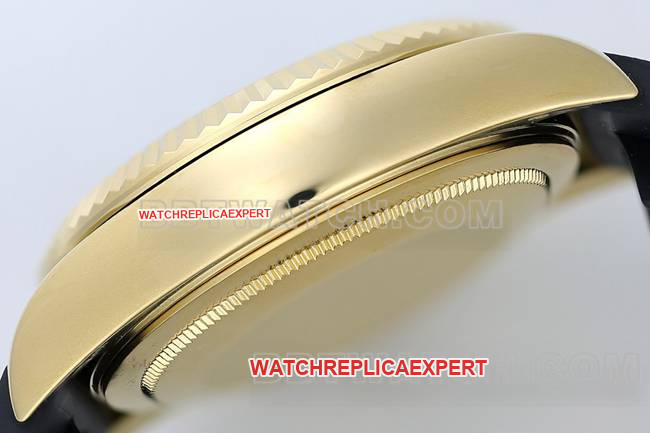 collectible watch ZF Factory Navigator Rolexblack dial9002 mechanical rubber braceletside live photo