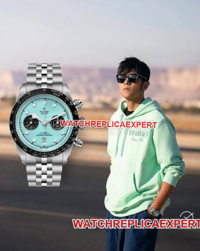 ZF Factory Tudor Black Bay Blue Dial Mechanical Top Grade Reproduction Watch 79360 Comparison with Genuine Product Differences