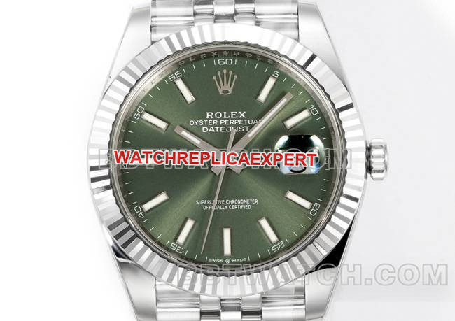 collectible watch JF factory log Rolexgreen dial3235 mechanical 41mm front live photo