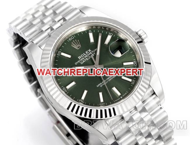 collectible watch JF factory log Rolexgreen dial3235 mechanical 41mm front live photo