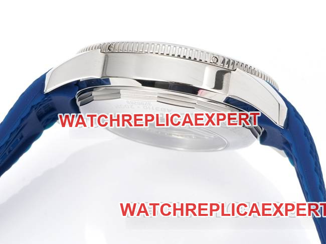 collectible watch super ocean culture BLS factory Breitlingblue dial rubber braceletside live photo