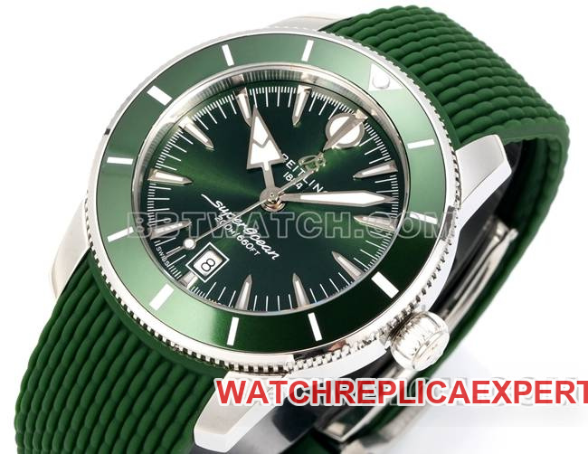 collectible watch superocean culture BLS factory Breitlinggreen dial rubber braceletfront live photo