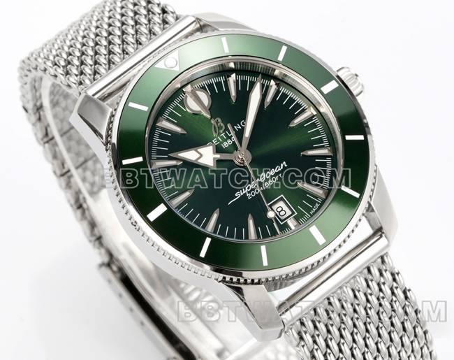 BLS factory collectible watch super ocean culture Breitlinggreen dial steel braceletfront live photo