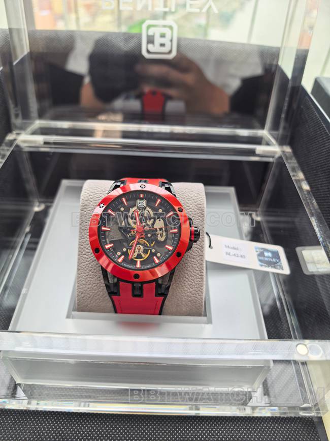 collectible watch Bentley BL-62 peak red rubber braceletfront live photo