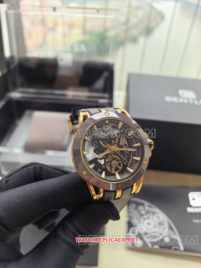 1:1replica watch Bentley BL-62 peak gray rubber braceletfront live photo