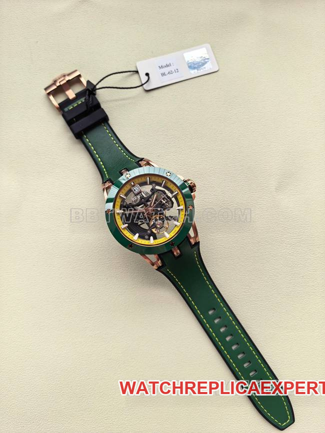 watch Bentley BL-62 peak green rubber braceletfront live photo