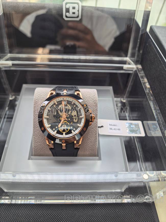 collectible watch bentley BL-62 pinnacle black rubber braceletfront live photo