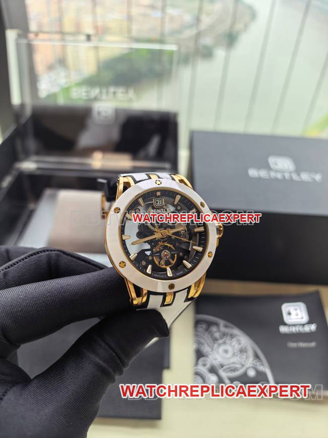 Bentley top-tier watch BL-62 peak white rubber braceletfront live photo