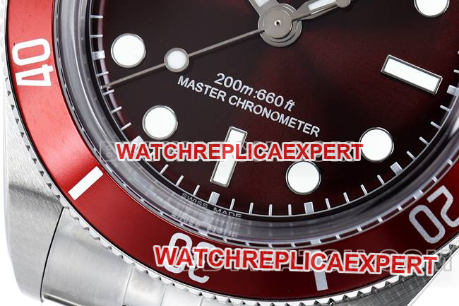 collectible watch ZF Factory Black Bay Tudor dark red dial steel braceletfront live photo
