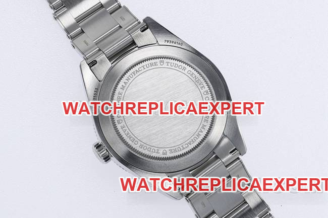 top-tier watch ZF Factory Biwan Tudor dark red dial steel braceletcaseback live photo
