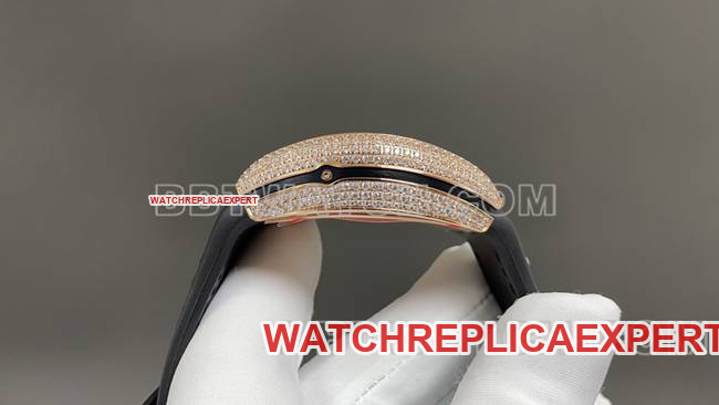 ABF factory Frank Muller top-tier watch V45black dial gold diamond case leather braceletside live photo