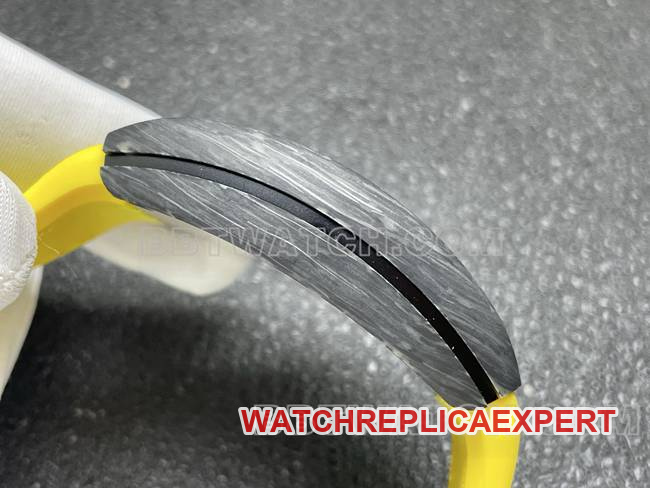 Frank Muller top-tier watch ABF factory V45black dial black shell yellow leather braceletside live photo