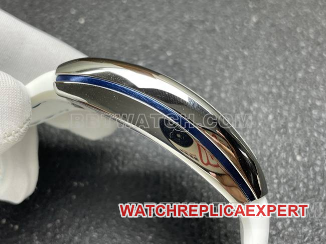 1:1replica watch V45 Franck Muller ABF factory white dial white leather braceletside live photo